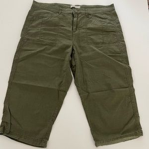 SMART SET Linen Blend Olive Green Capri Pants ~ Size 12